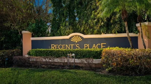 $6,900 | 2055 Regents Boulevard, West Palm Beach, FL 33409