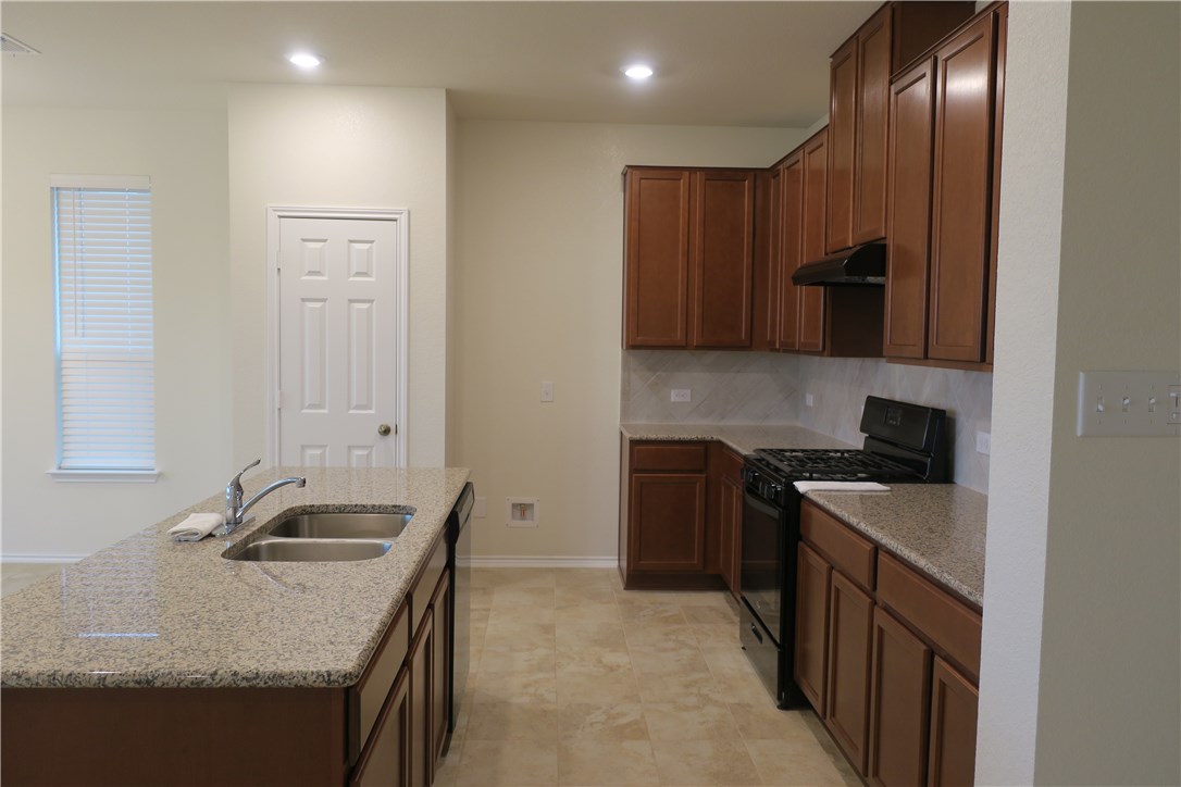 1313 Arbor Acres Loop Leander, TX 78641 - Photo 6 of 13