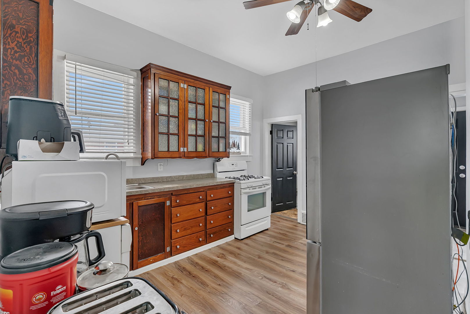 145 West Maple Street Coal City, IL 60416 - Photo 13 of 31 a room with a bed and a television