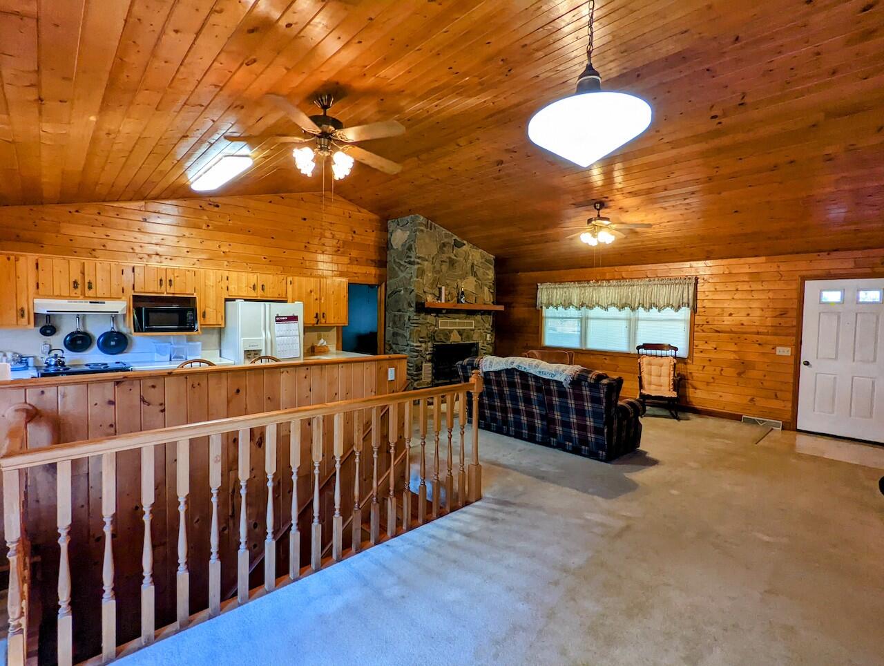 974 Iron Ridge Road Rocky Mount, VA 24151 - Photo 15 of 46 PXL_20231012_1918331302