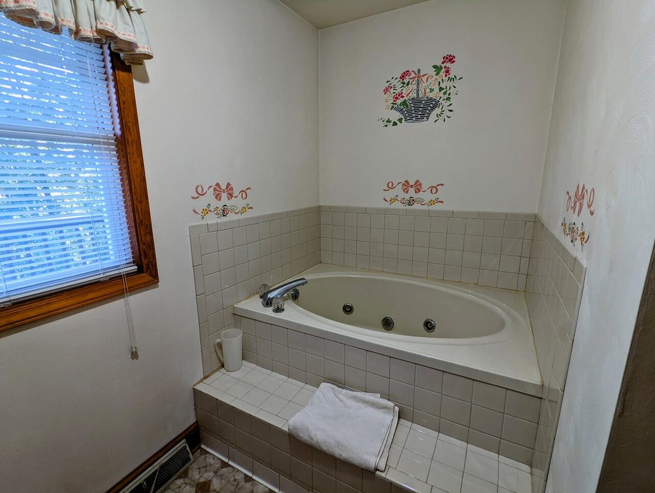 974 Iron Ridge Road Rocky Mount, VA 24151 - Photo 24 of 46 PXL_20231012_1921509232
