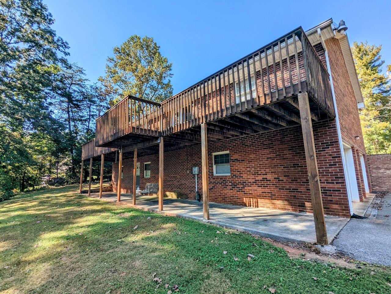 974 Iron Ridge Road Rocky Mount, VA 24151 - Photo 38 of 46 PXL_20231012_1859524142