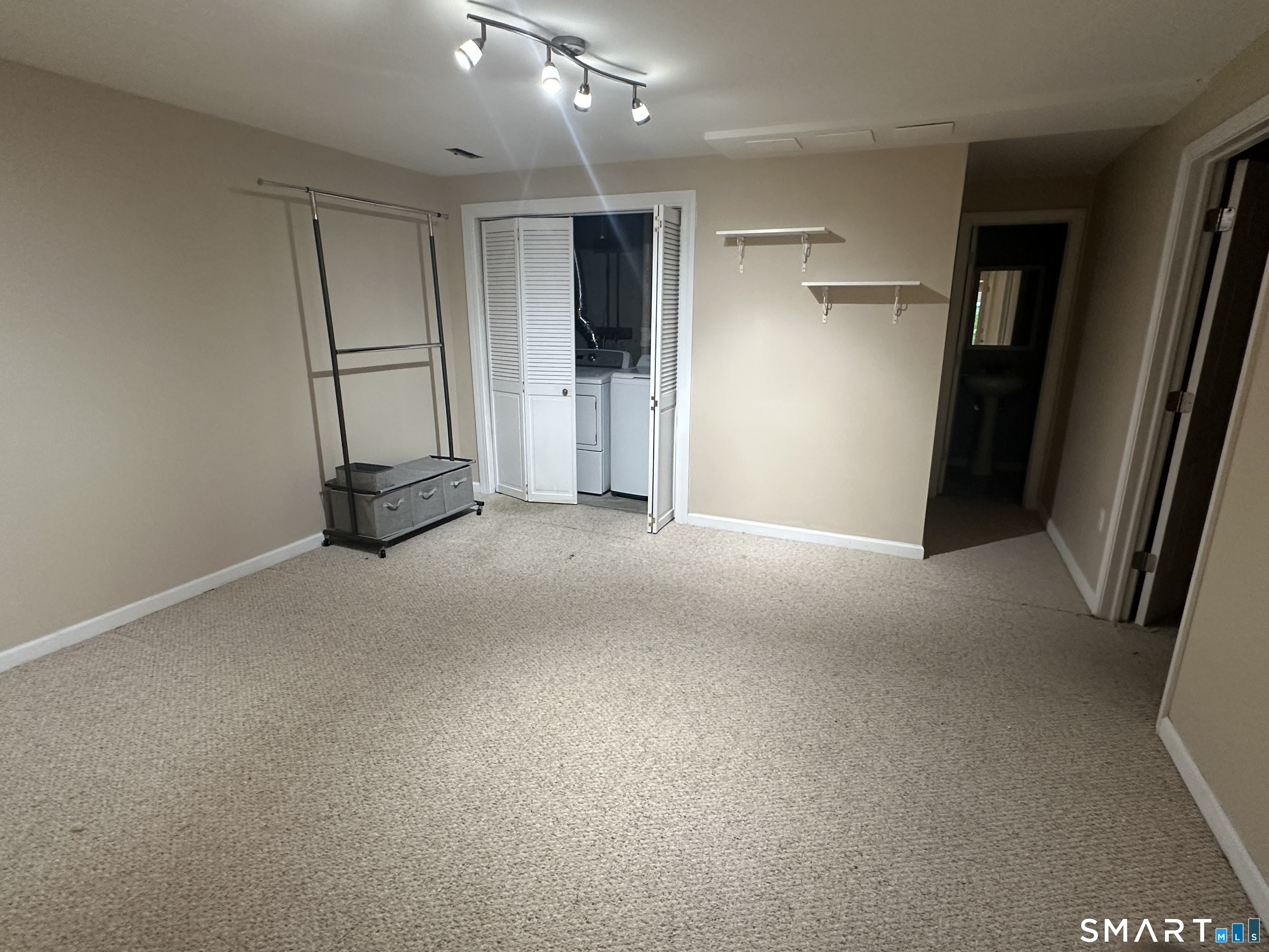 151 Foxbridge Village Road, Unit 151 Branford, CT 06405 - Photo 15 of 18
