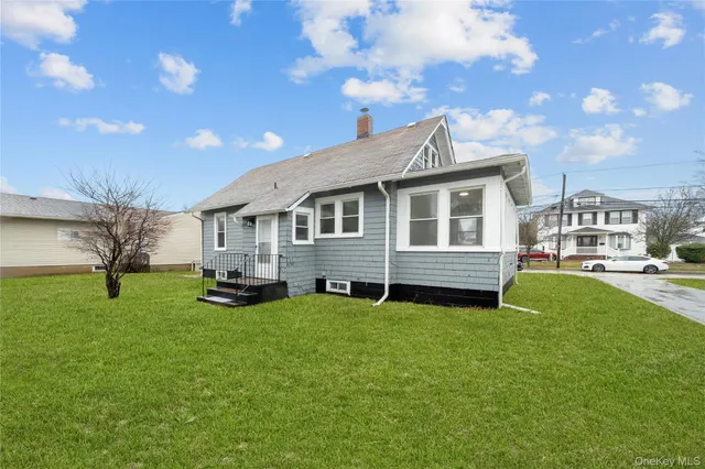 $649,000 | 172 Juanita Avenue, Freeport, NY 11520