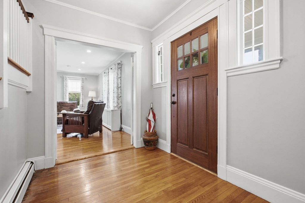 79 Orange Street Reading, MA 01867 - Photo 6 of 42