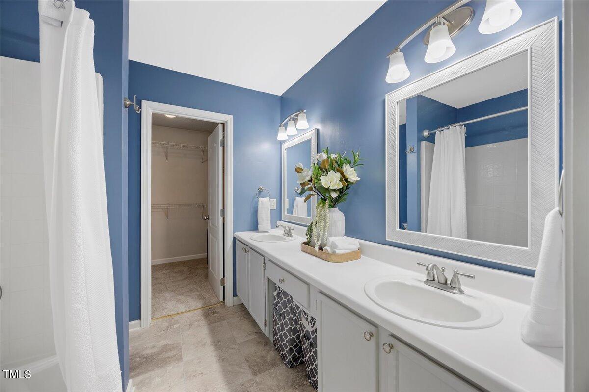 4805 Castle Crest Court Raleigh, NC 27616 - Photo 18 of 29 Owner's Ensuite Bathroom