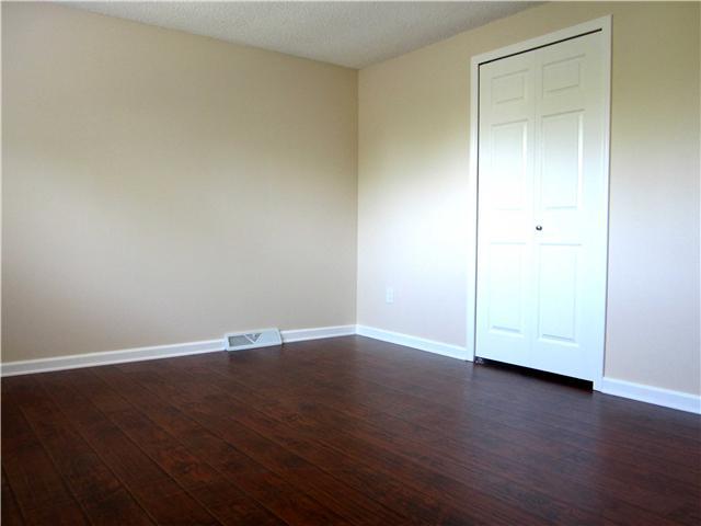 5369 Refugee Road Columbus, OH 43232 - Photo 15 of 25 Gallery Image 15