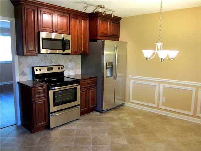 5369 Refugee Road Columbus, OH 43232 - Photo 7 of 25 Gallery Image 7