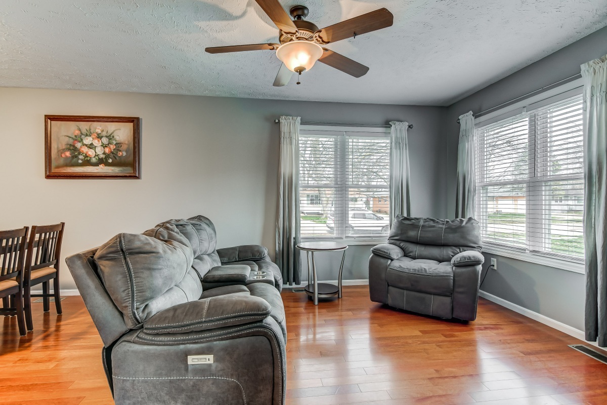 2230 East Enterprise Street Springfield, IL 62702 - Photo 9 of 39