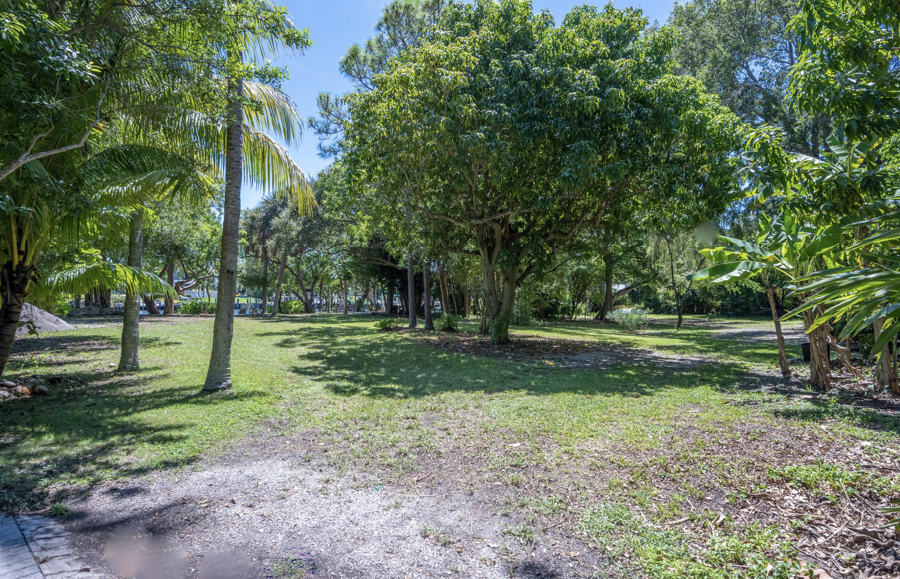 380 Northeast 5th Avenue Boca Raton, FL 33432 - Photo 8 of 13 fullsizeoutput_9c56