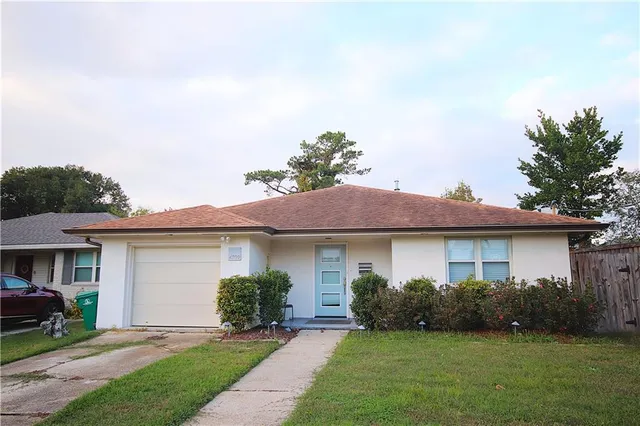 $2,300 | 4709 Kawanee Avenue, Metairie, LA 70006