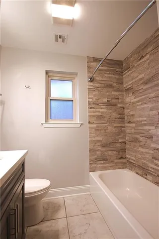 $2,300 | 4709 Kawanee Avenue, Metairie, LA 70006