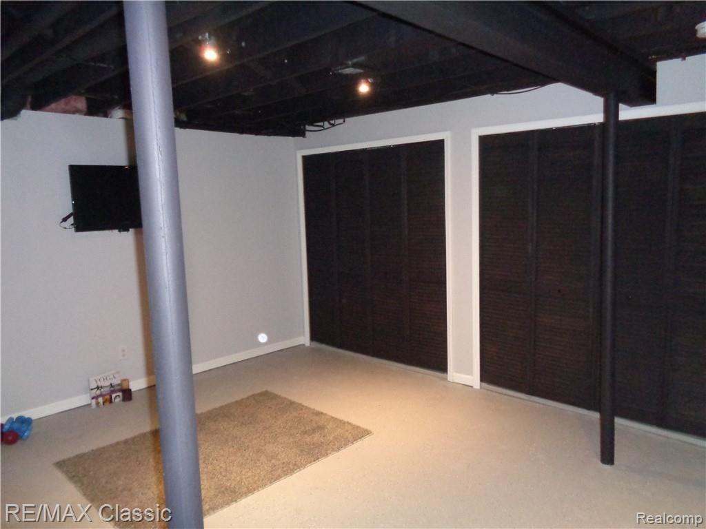 4860 Harvey Lake Road Highland, MI 48356 - Photo 55 of 57 DSC02445.JPG