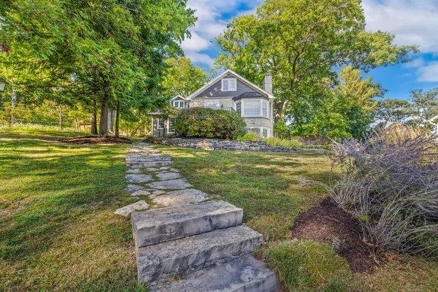 $1,850,000 | 24 Upper Loch Vista Drive, Williams Bay, WI 53191