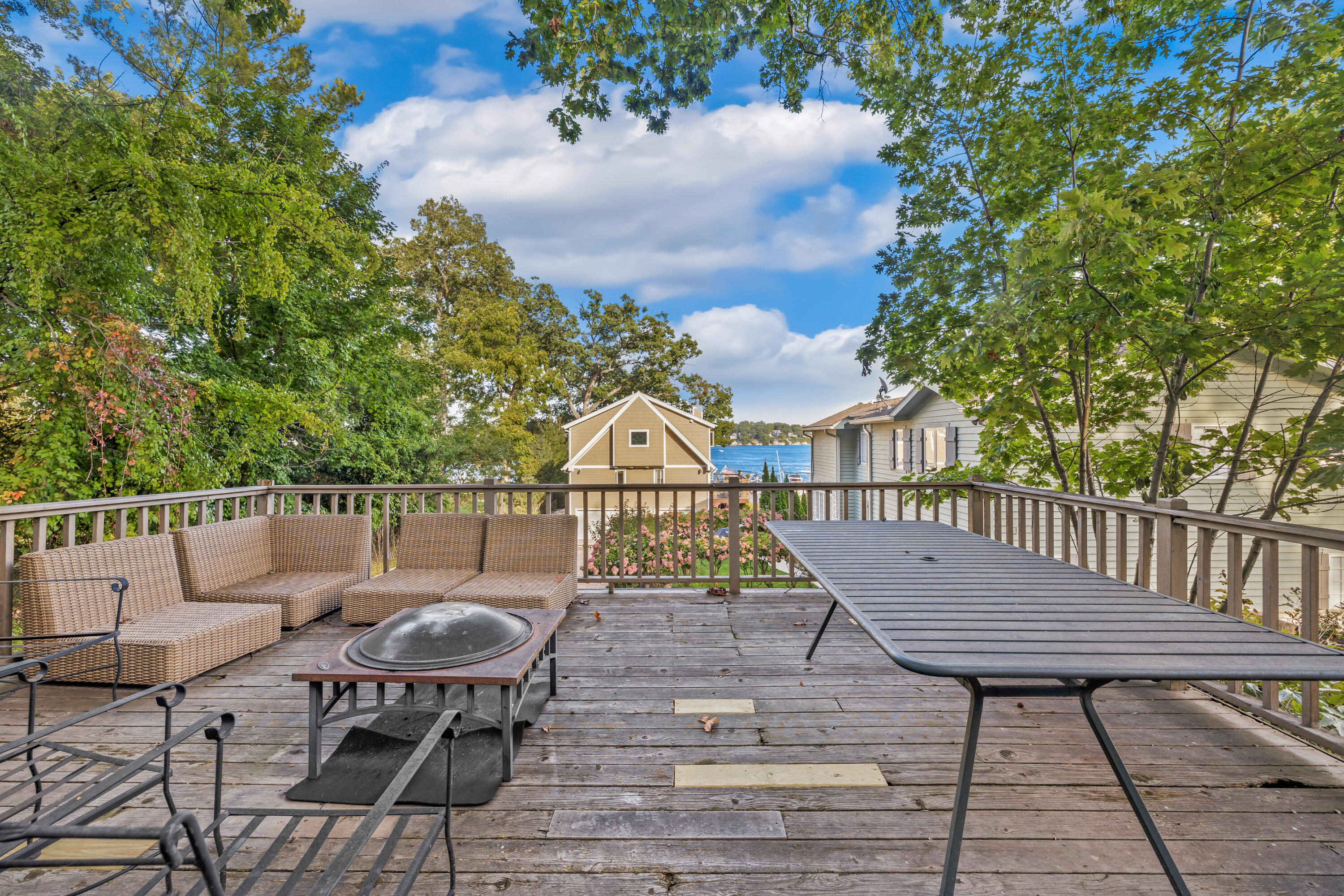 24 Upper Loch Vista Drive Williams Bay, WI 53191 - Photo 22 of 28 Large Deck