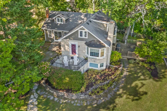 $1,850,000 | 24 Upper Loch Vista Drive, Williams Bay, WI 53191