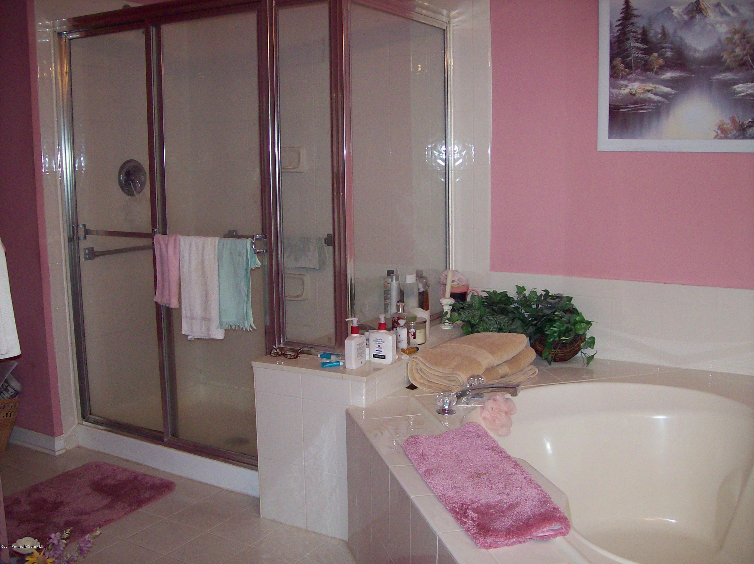 26 Drayton Road Manchester Township, NJ 08759 - Photo 17 of 34 26 Drayton 034