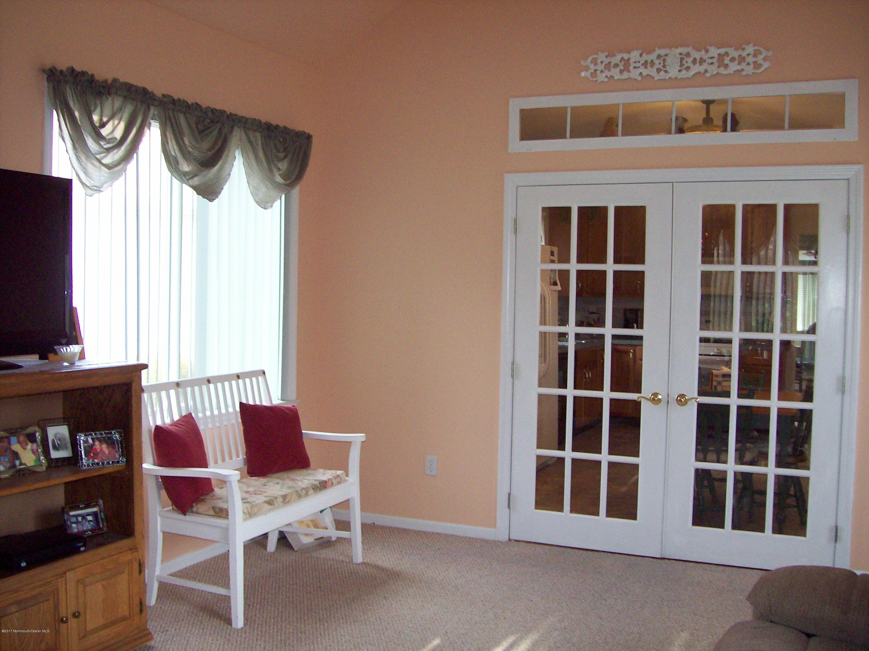 26 Drayton Road Manchester Township, NJ 08759 - Photo 8 of 34 26 Drayton 020