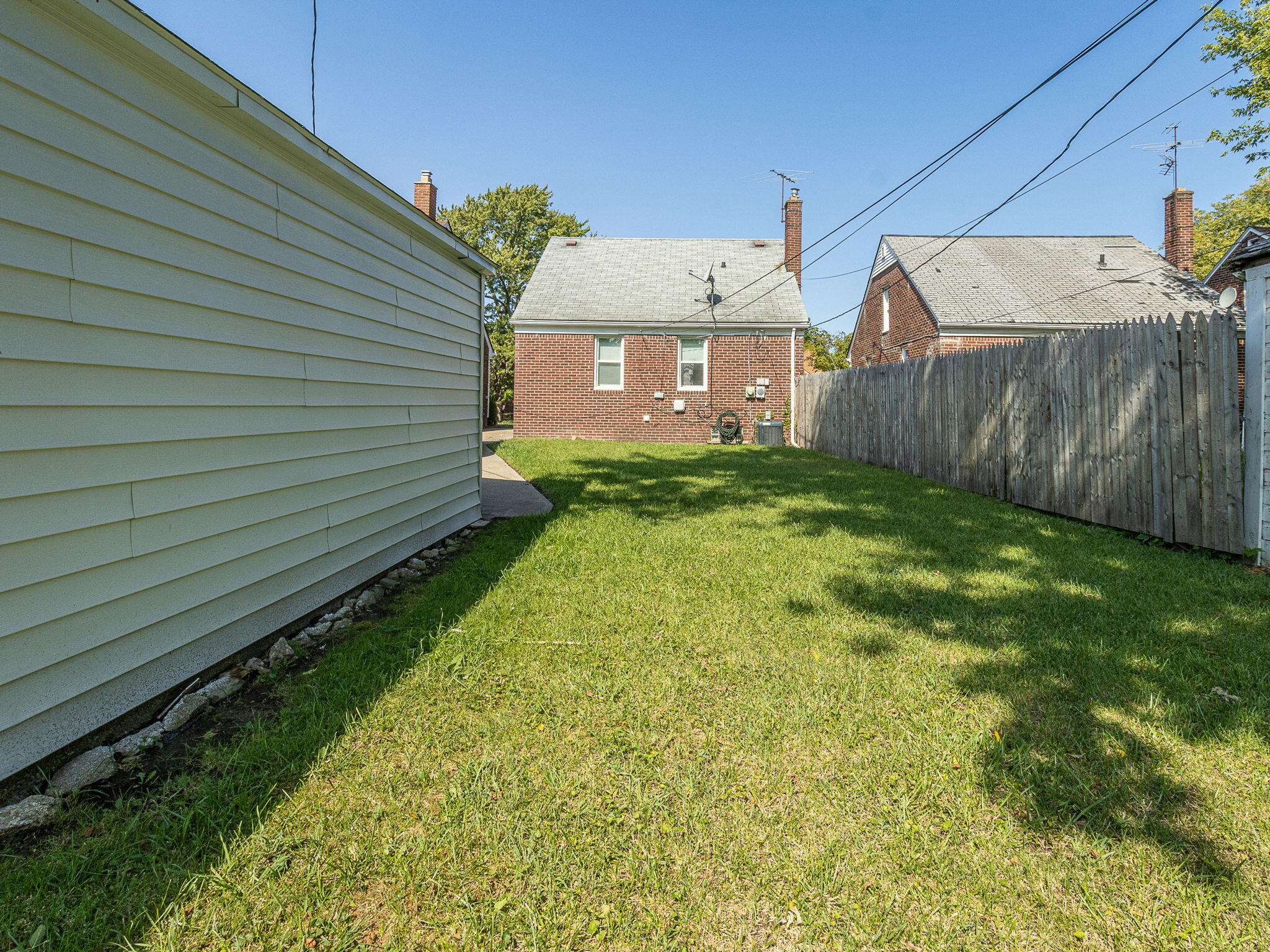 10852 Balfour Road Detroit, MI 48224 - Photo 34 of 34 34-web-or-mls-10852 Balfour-152