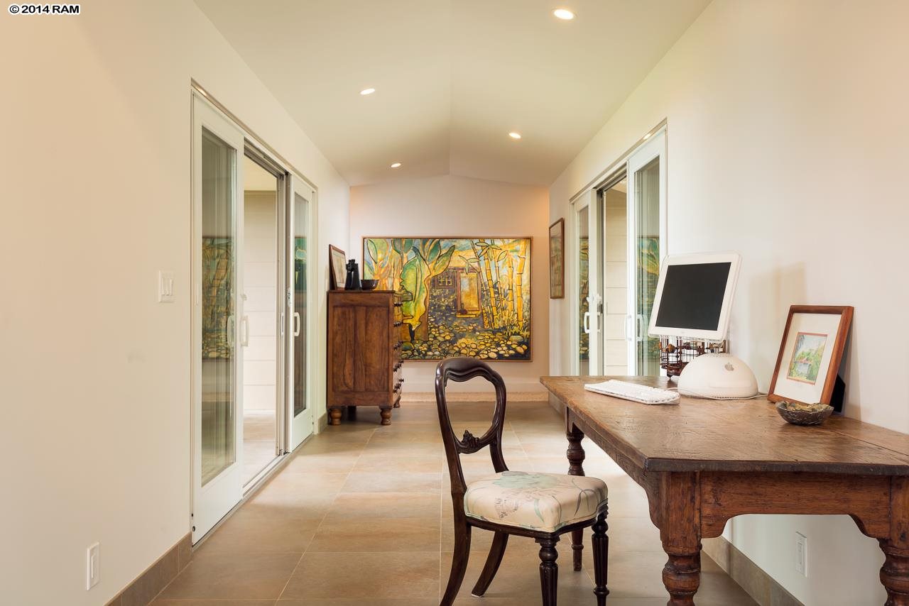 8037 Kula Highway Kula, HI 96790 - Photo 8 of 30 a view of a workspace with furniture