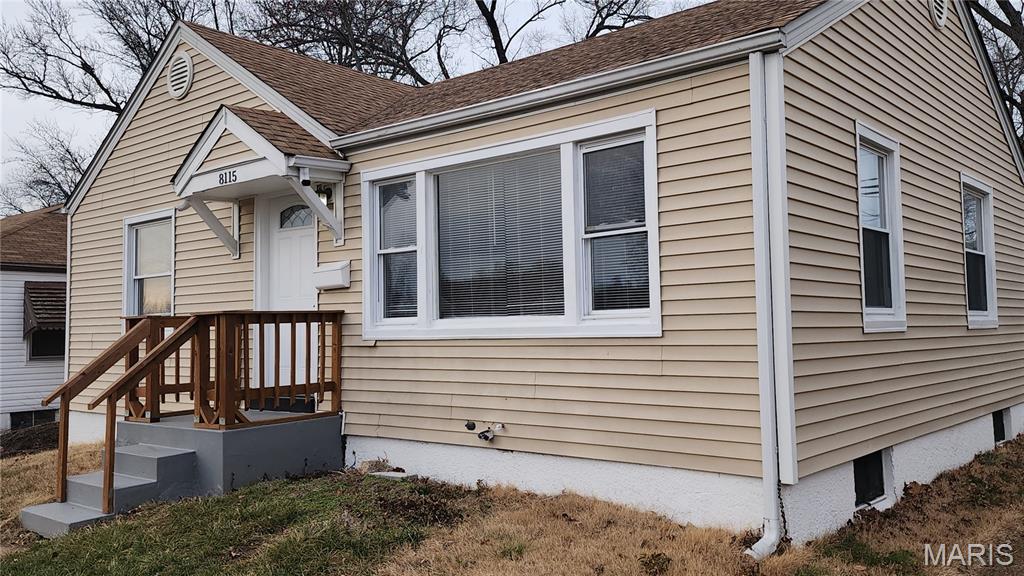 8115 Myrick Street Berkeley, MO 63134 - Photo 2 of 15