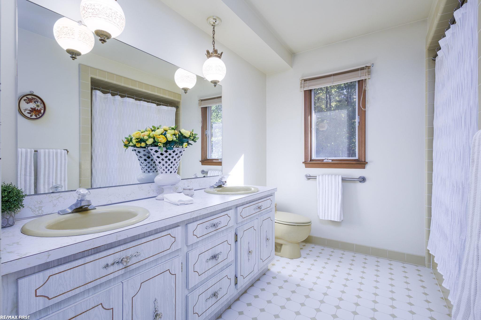 2285 East Gunn Road Washington, MI 48094 - Photo 21 of 63 Gallery Image 21