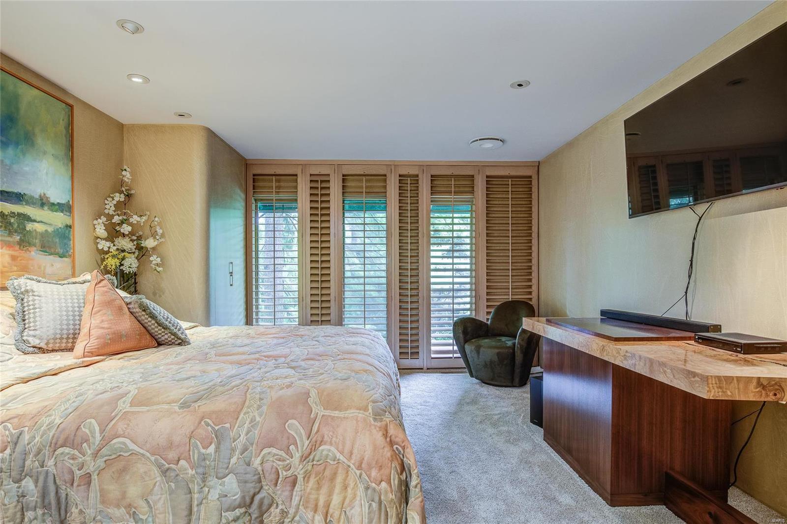 11820 Conway Road St. Louis, MO 63131 - Photo 22 of 44