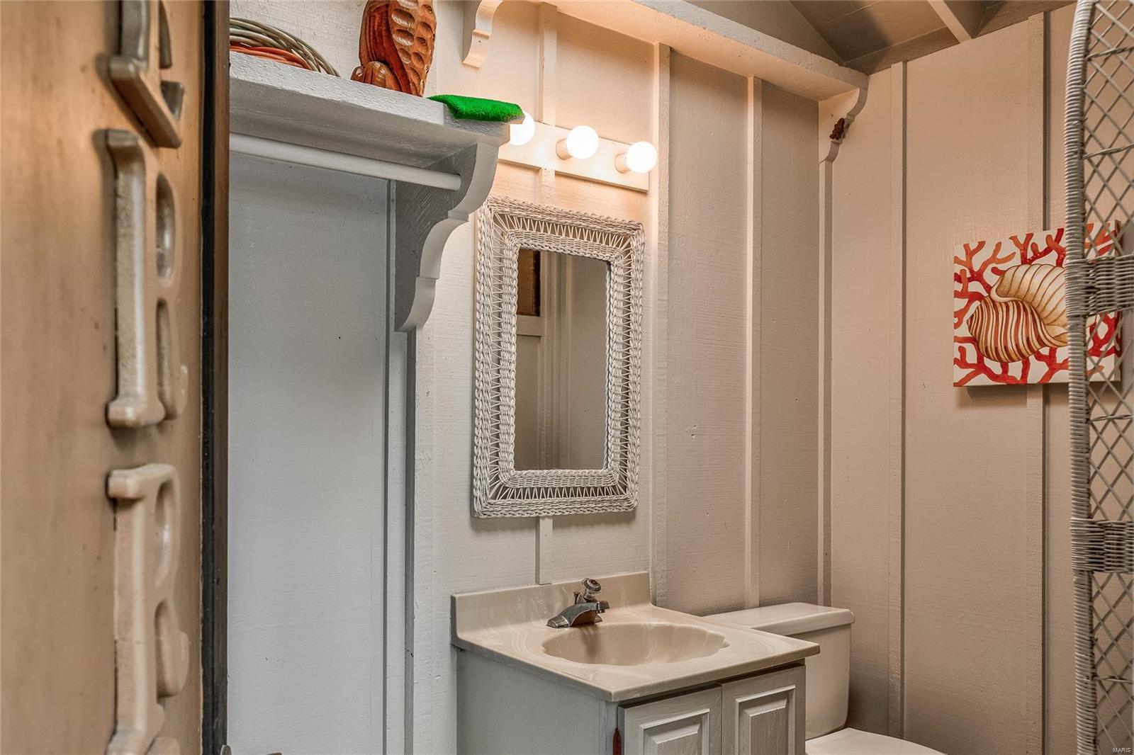 11820 Conway Road St. Louis, MO 63131 - Photo 38 of 44