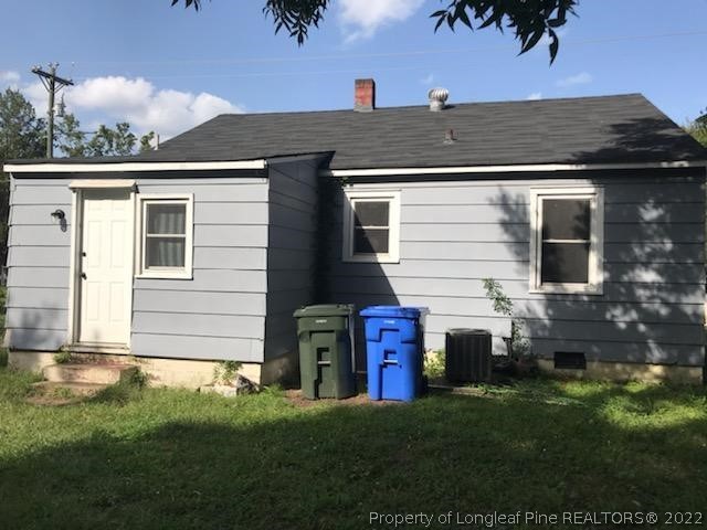 1920 Sapona Road Fayetteville, NC 28312 - Photo 2 of 15 a front view of house with yard