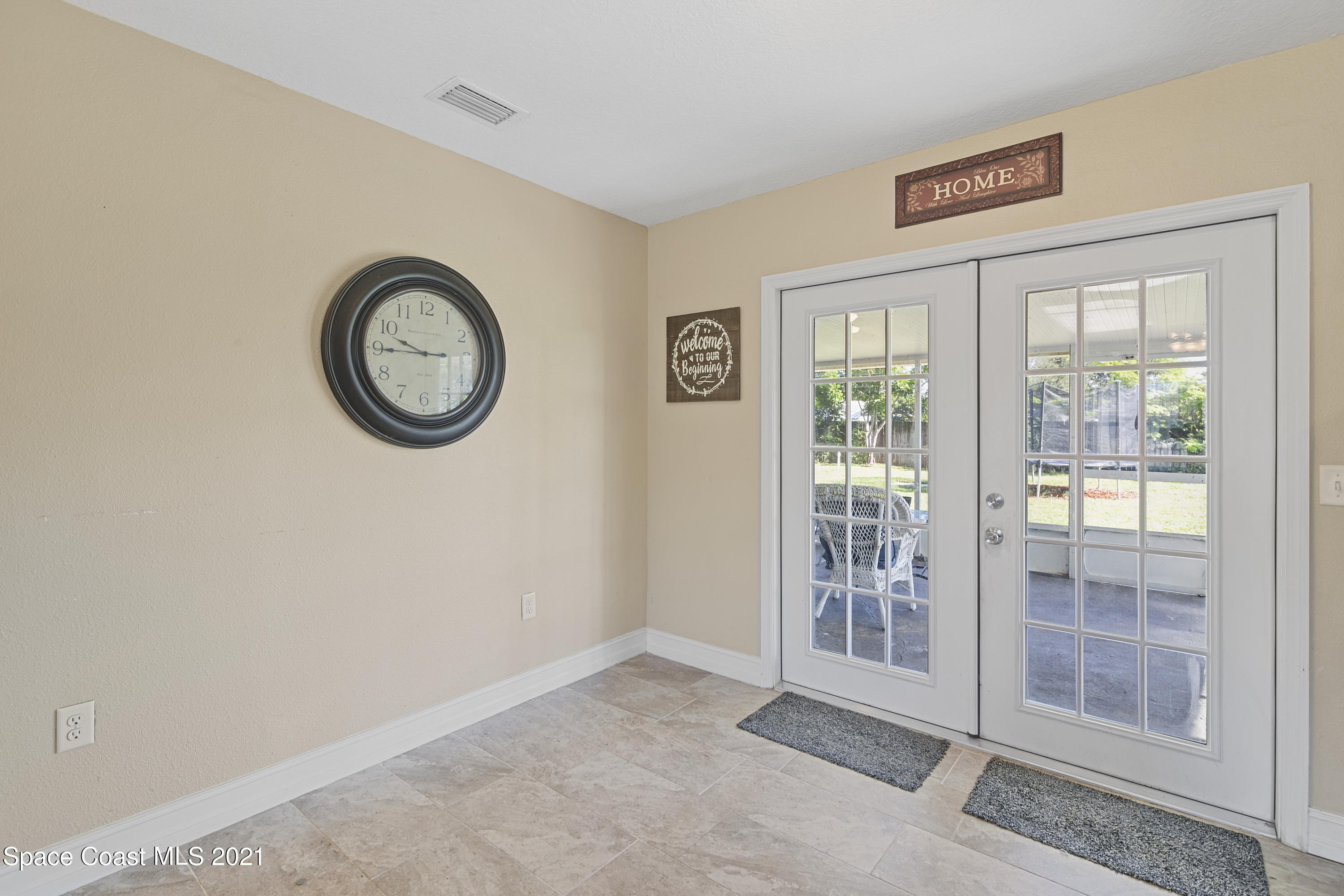 2290 Warwick Road Melbourne, FL 32935 - Photo 4 of 14 _MG_2270