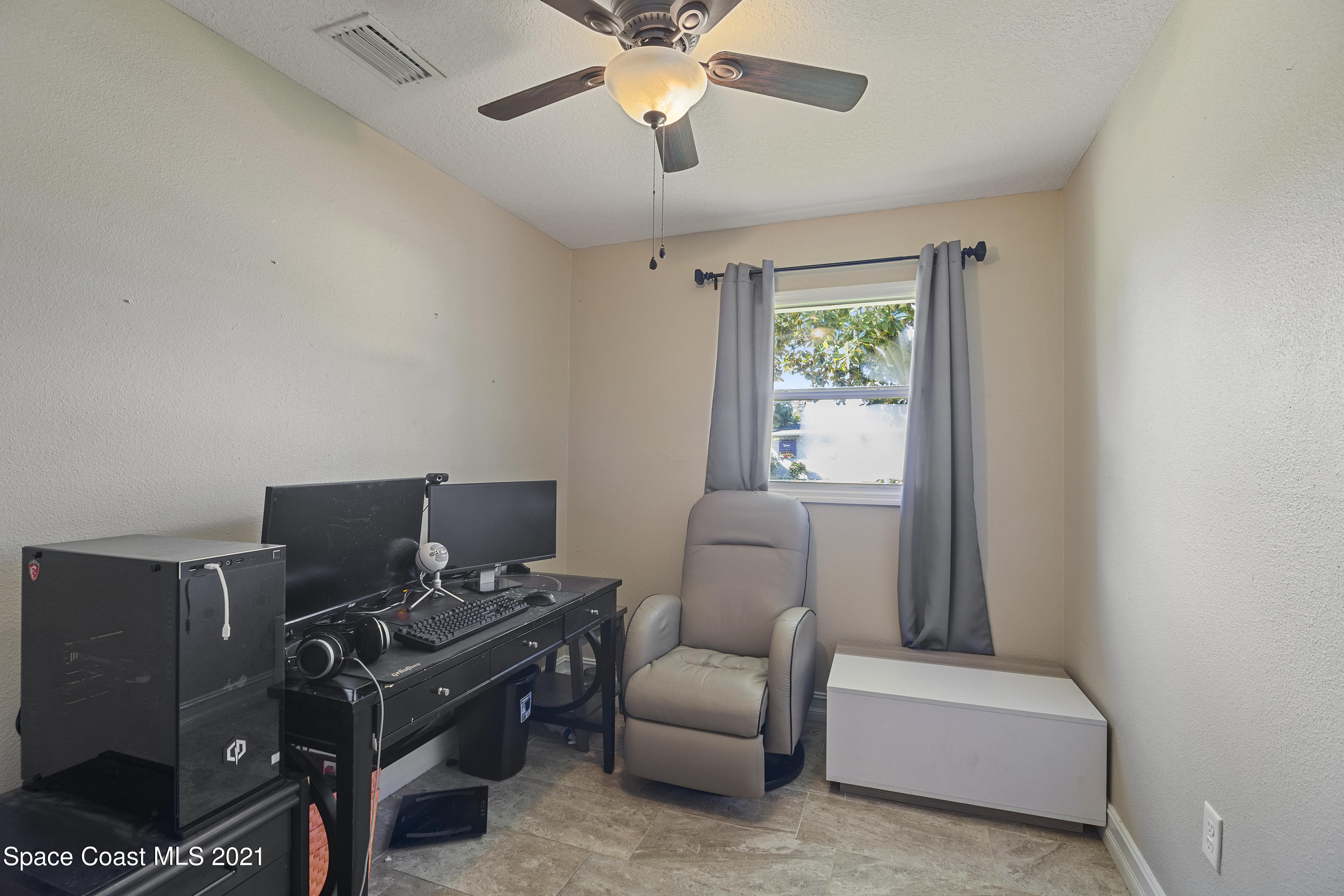 2290 Warwick Road Melbourne, FL 32935 - Photo 10 of 14 _MG_2306