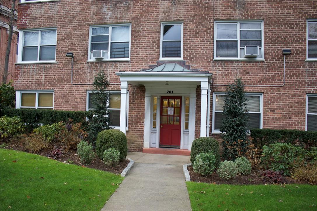 781 Palmer Road, Unit 1A Bronxville, NY 10708 - Photo 1 of 1 Gallery Image 1