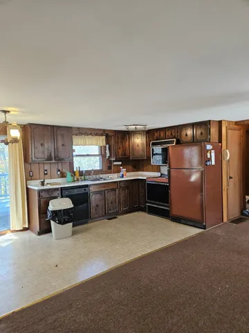 $299,000 | 8 Happy Haven Road, Wilmington, VT 05363