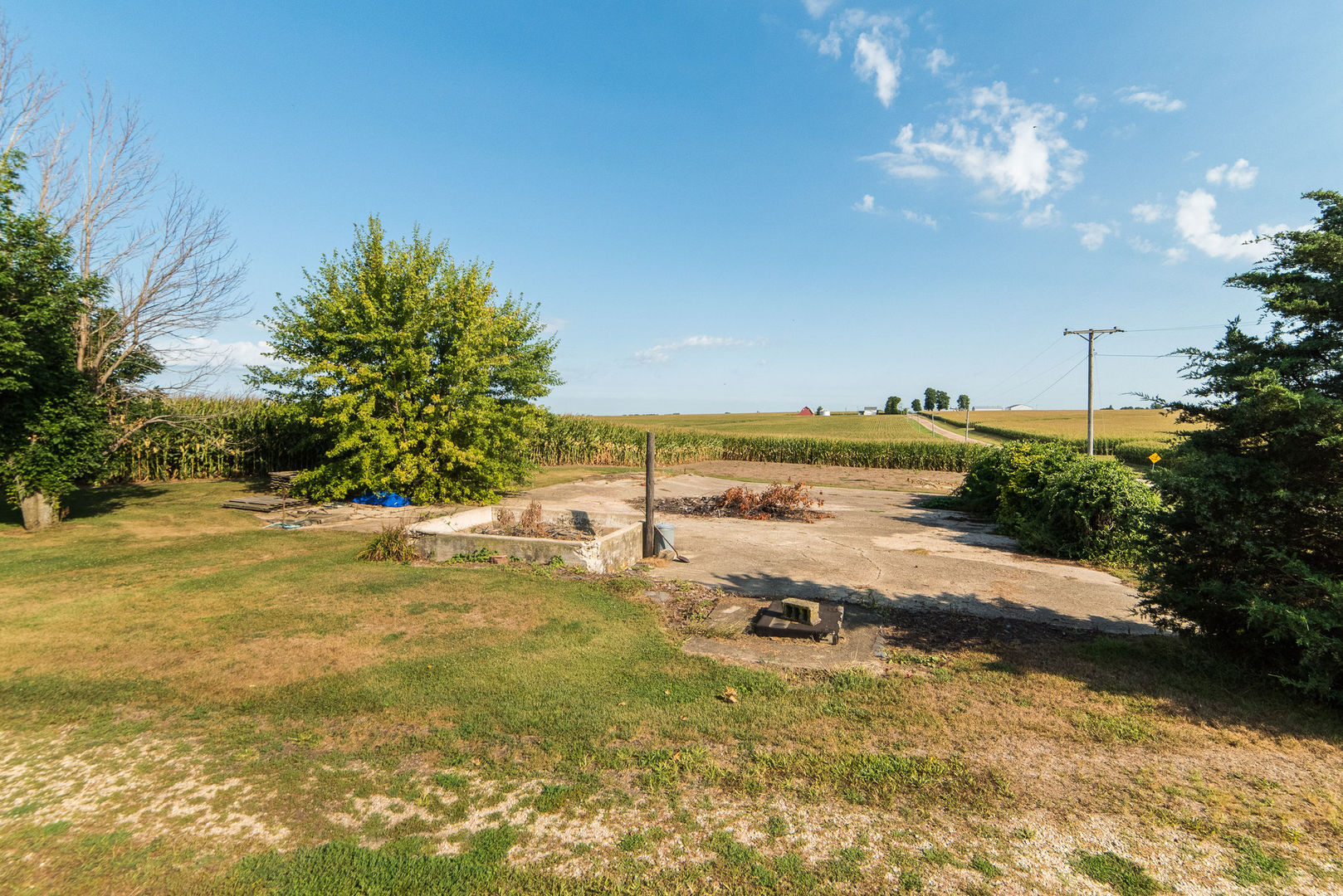 2001 Swarts Road Dixon, IL 61021 - Photo 53 of 54