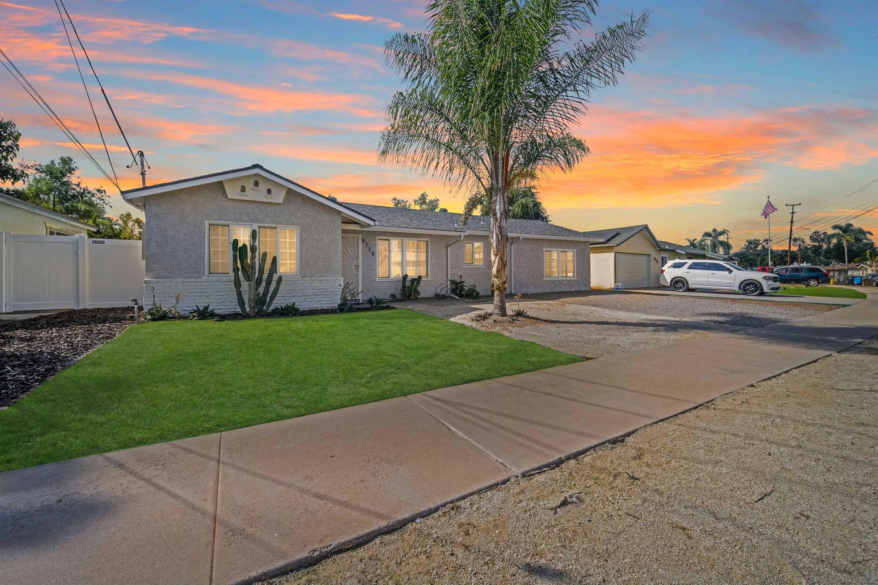 9119 Gorge Avenue Santee, CA 92071 - Photo 1 of 31 Digitally Altered. Original Image (https://zimg.paragon.ice.com/ParagonImages/Property/PA/SDMLS/-522840/2/533/400/b72048ea77c2edecb953b34df34f1313/3/51f30f6b821b9fda2128e88c00171123/-522840-592EB8EC-DD7A-43AB-83F5-73931226AD3A.JPG)