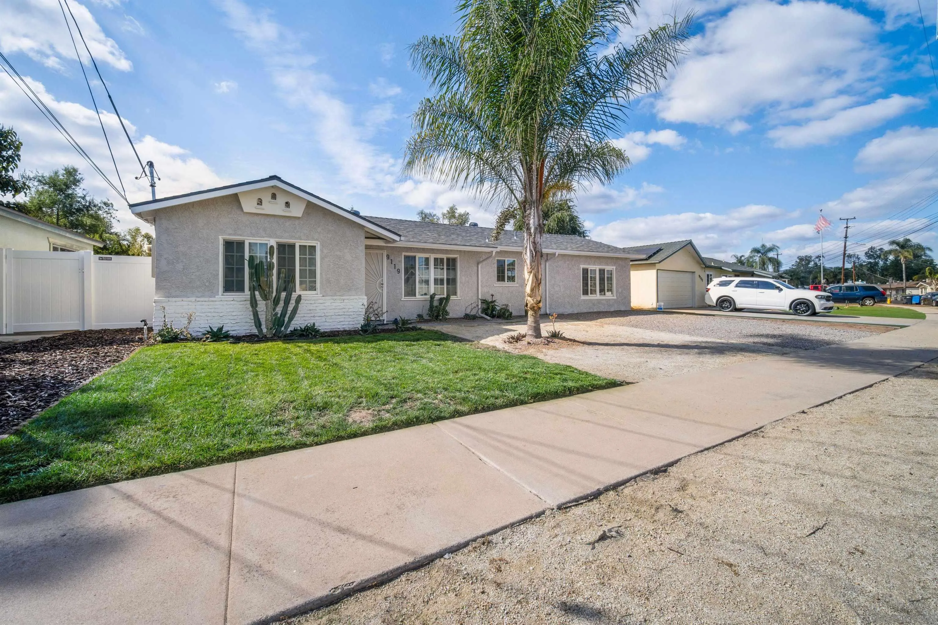 9119 Gorge Avenue Santee, CA 92071 - Photo 3 of 31