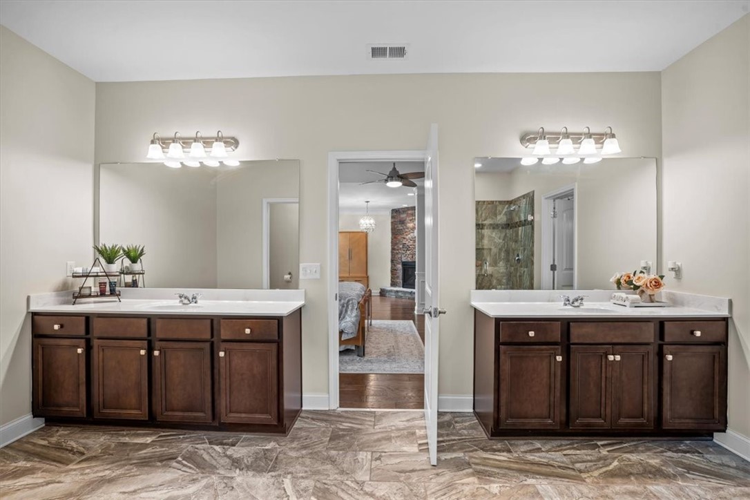 209 Quail Hunt Road Simpsonville, SC 29680 - Photo 17 of 35 Gallery Image 17