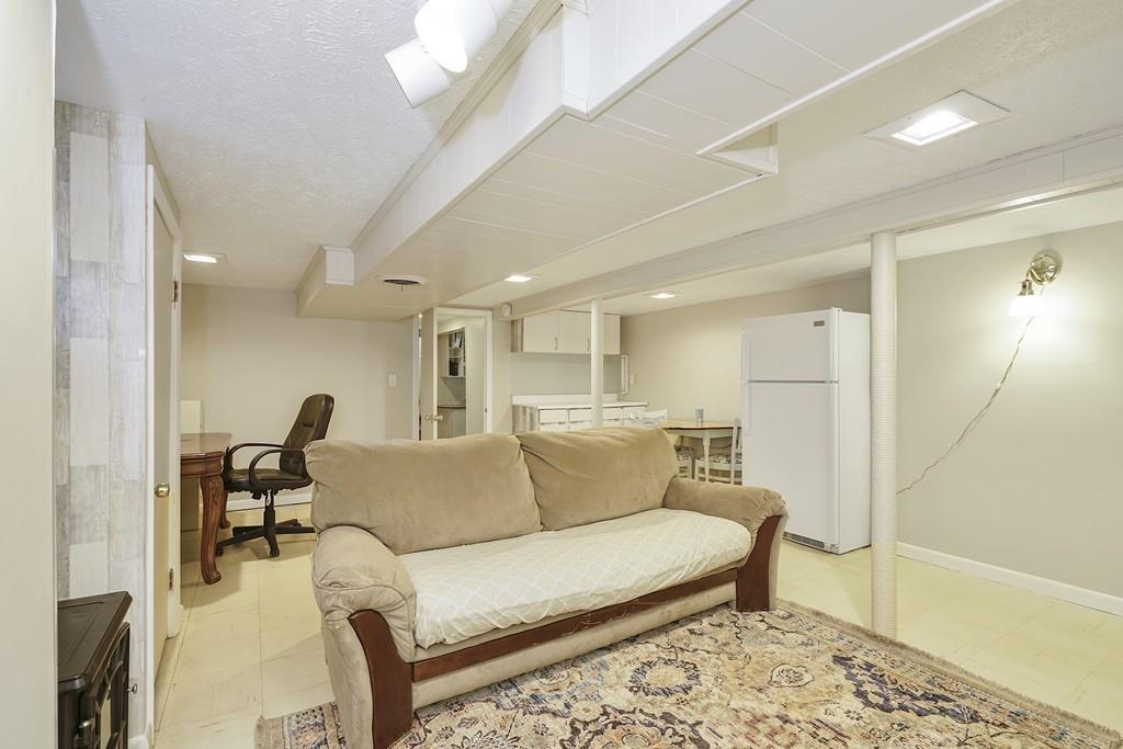 18 Davis Road Rockland, MA 02370 - Photo 27 of 37 Gallery Image 27
