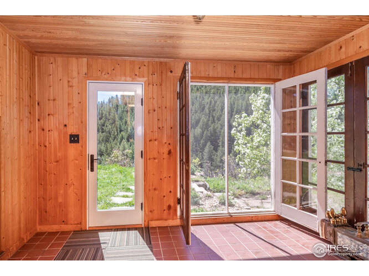 173 Gold Run Road Boulder, CO 80302 - Photo 13 of 40