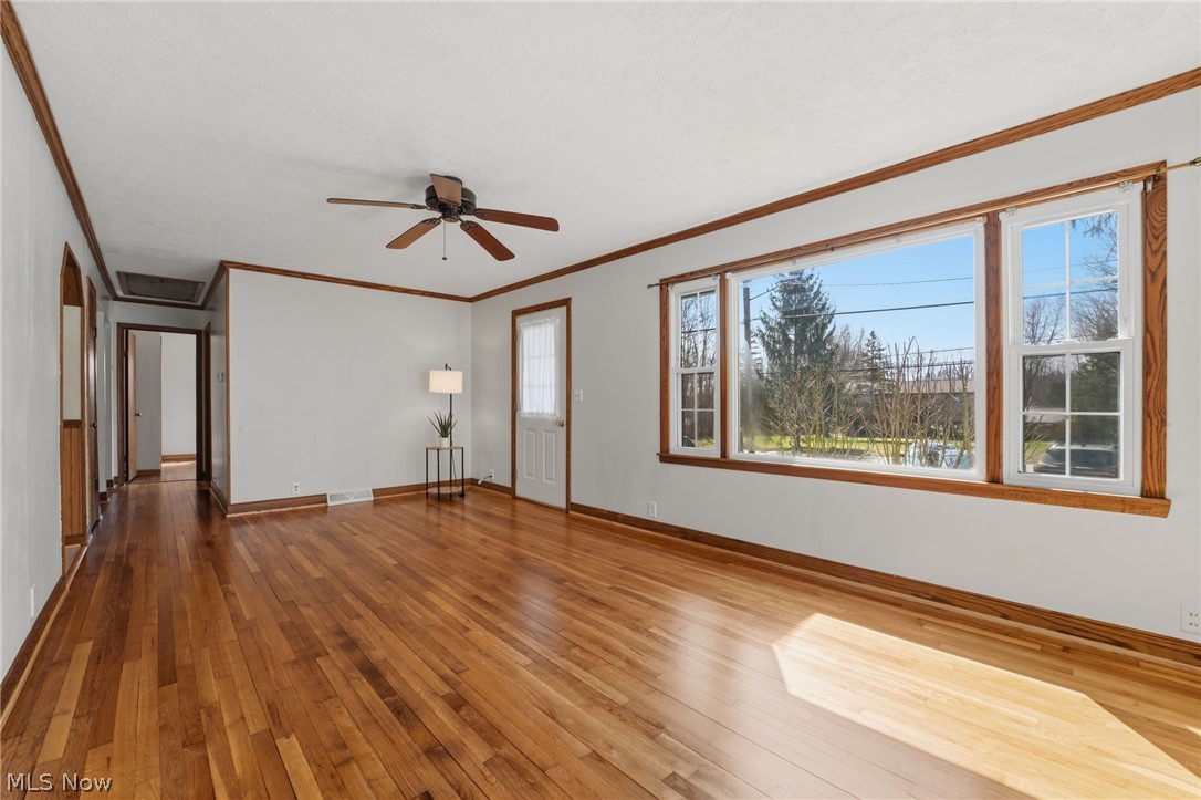 205 Claridon Road Chardon, OH 44024 - Photo 8 of 30