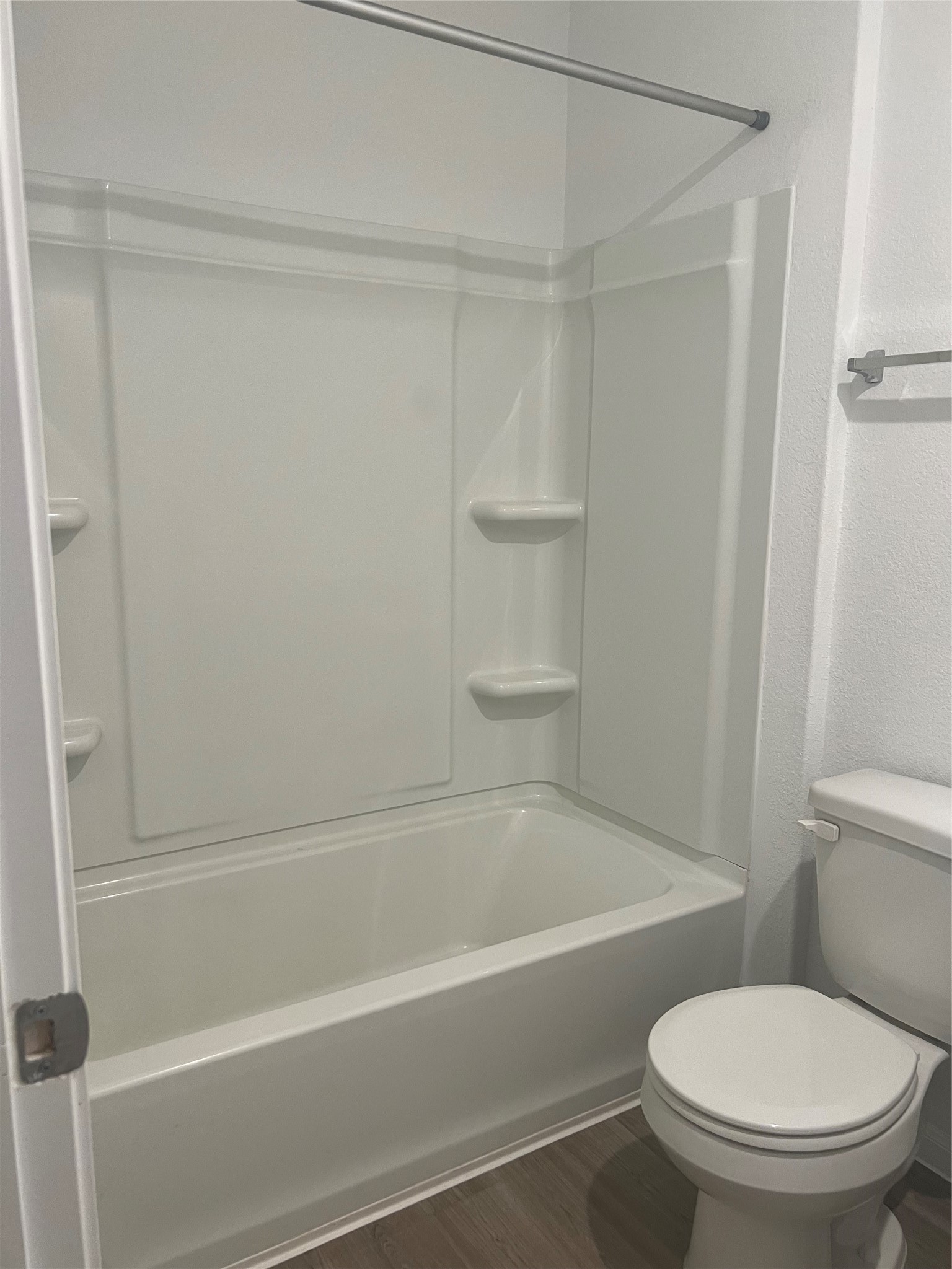 5414 Balerna Street Spring, TX 77373 - Photo 13 of 19 View of Full bathroom