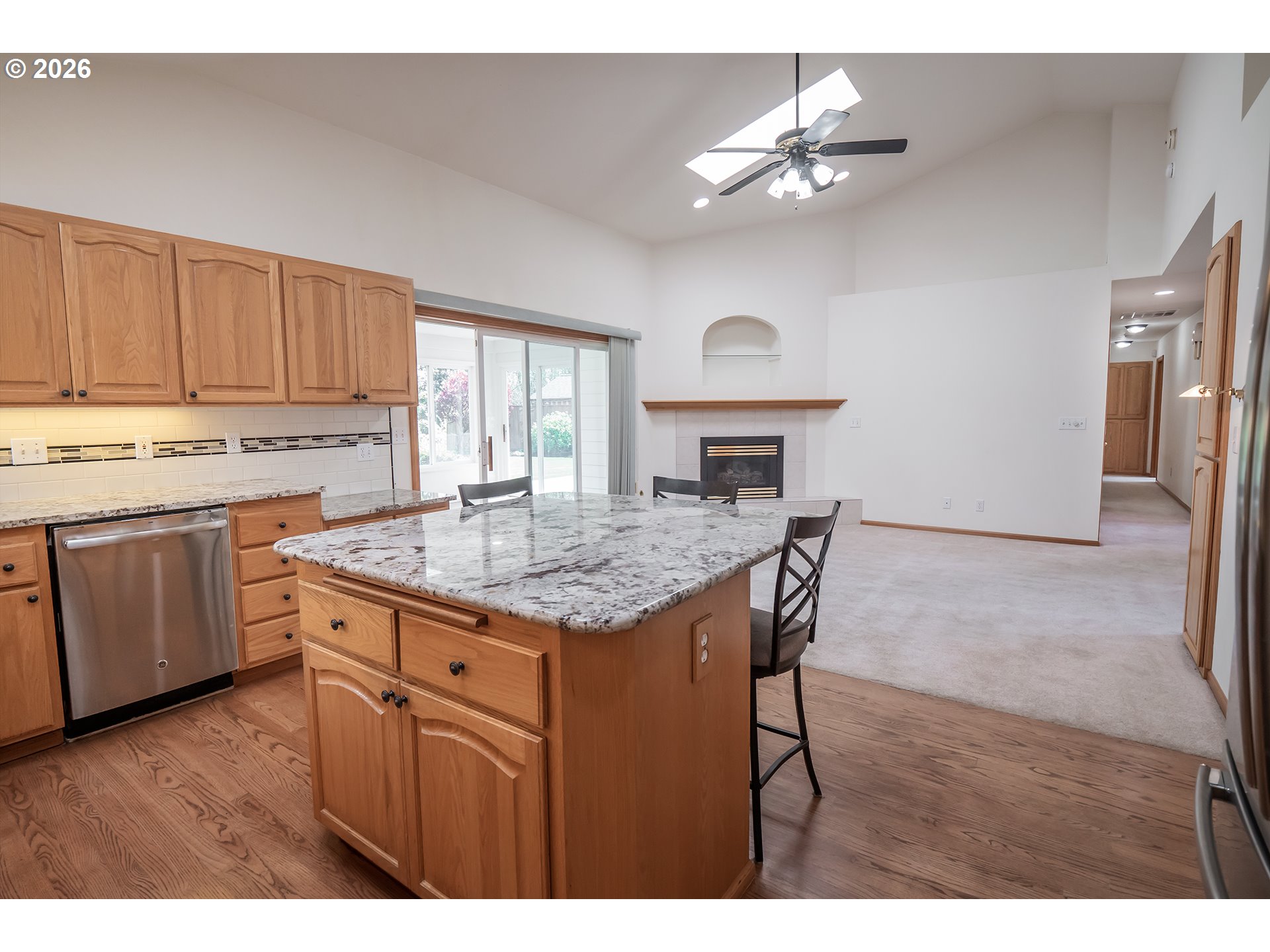 4347 Wendover Street Eugene, OR 97404 - Photo 12 of 48