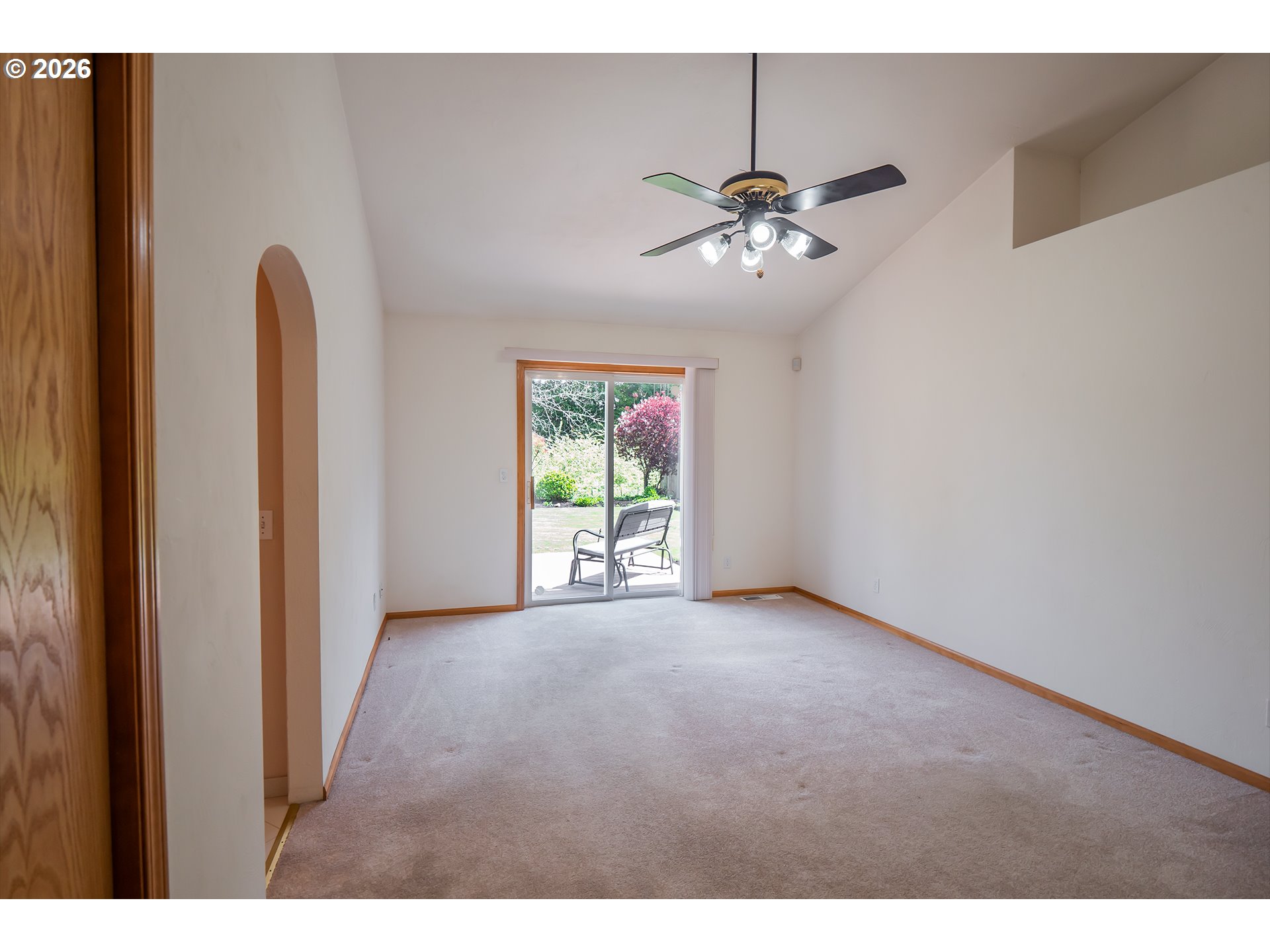 4347 Wendover Street Eugene, OR 97404 - Photo 21 of 48