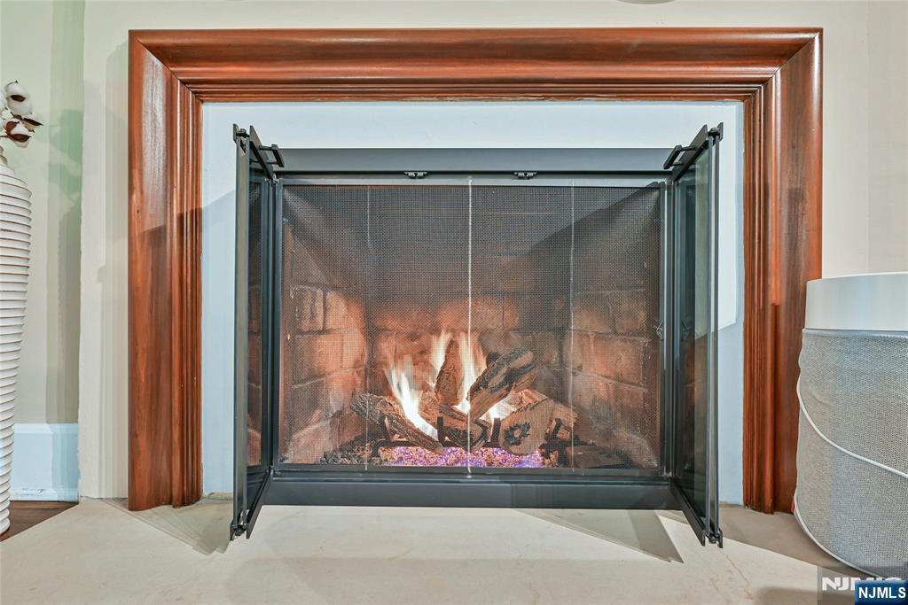 730 River Road Teaneck, NJ 07666 - Photo 6 of 39