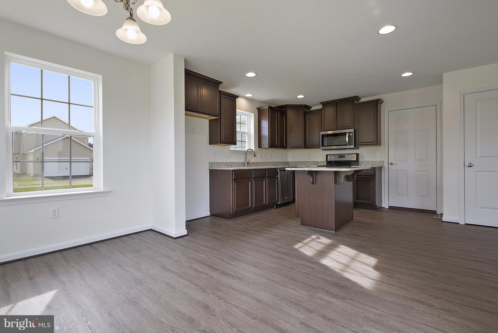 885 Ripple Drive, Unit 66 Hanover, PA 17331 - Photo 15 of 28 Sunroom/Kitchen