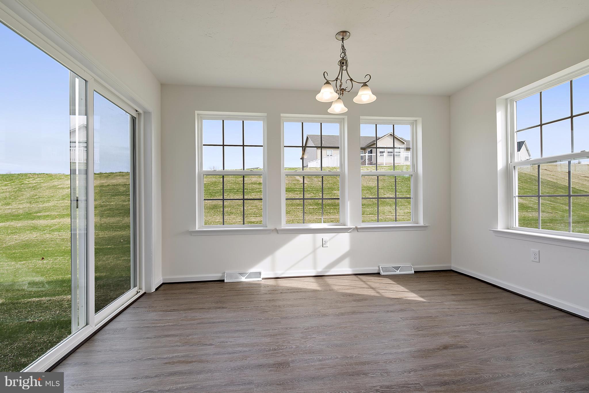 885 Ripple Drive, Unit 66 Hanover, PA 17331 - Photo 18 of 28 Sunroom