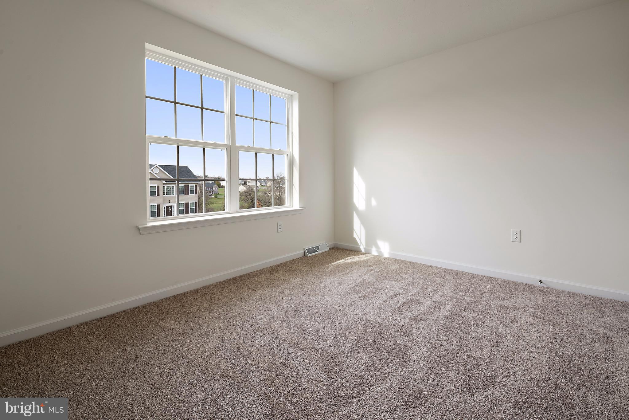 885 Ripple Drive, Unit 66 Hanover, PA 17331 - Photo 23 of 28 Bedroom 2 of 3