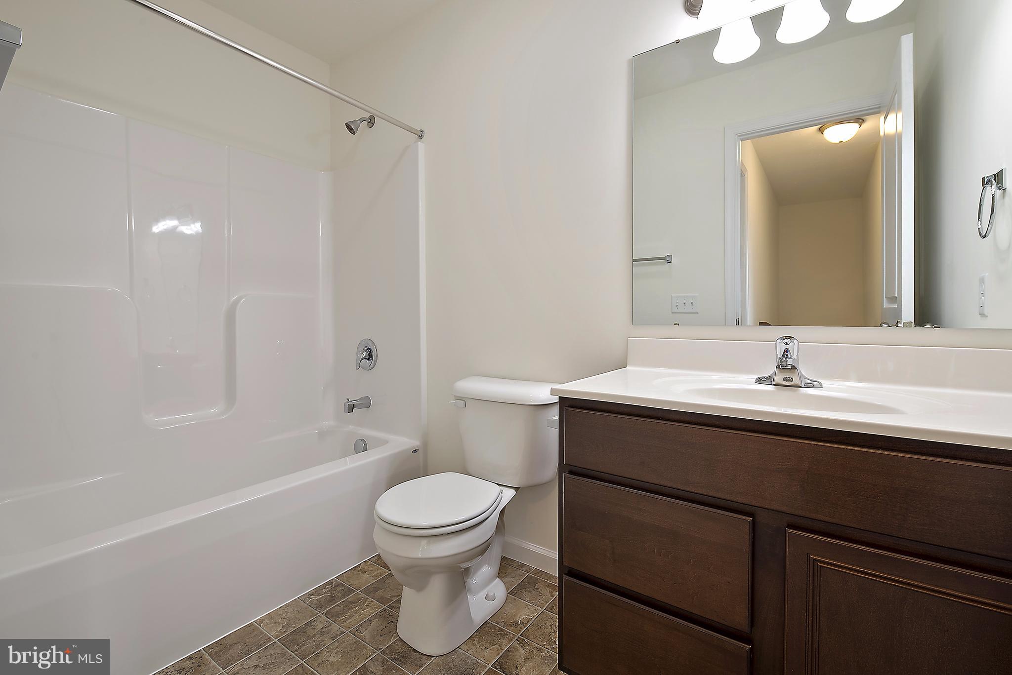885 Ripple Drive, Unit 66 Hanover, PA 17331 - Photo 25 of 28 Hall bath