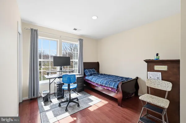 $585,000 | 15113 Gaffney Circle, Gainesville, VA 20155