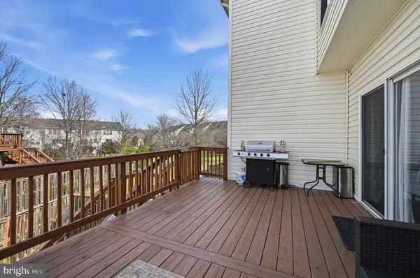 $585,000 | 15113 Gaffney Circle, Gainesville, VA 20155